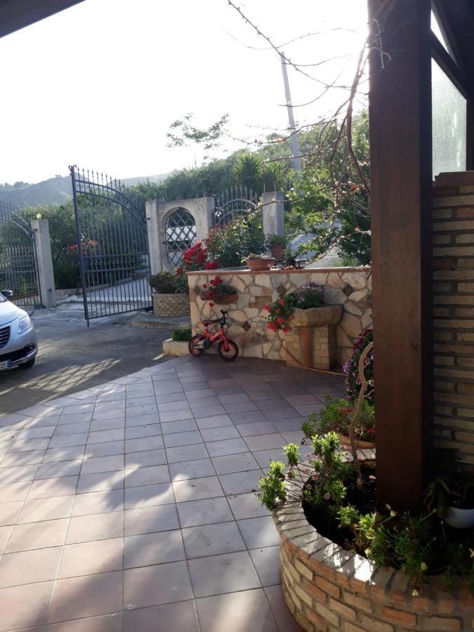 La Casa Di Bia Corleone Exterior foto